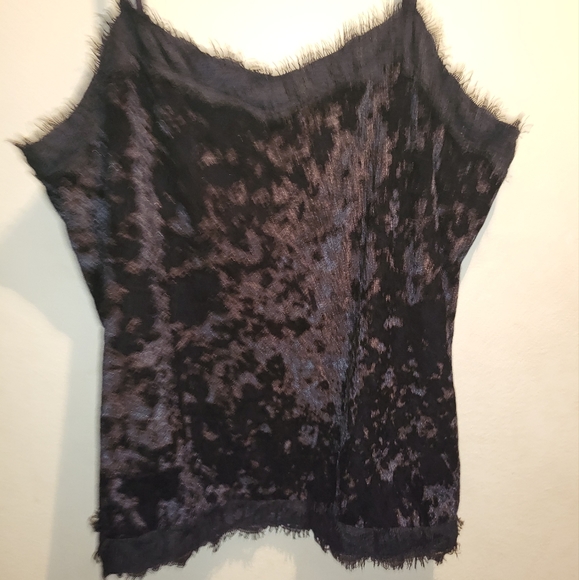Velvety lace camisole top - Picture 3 of 3